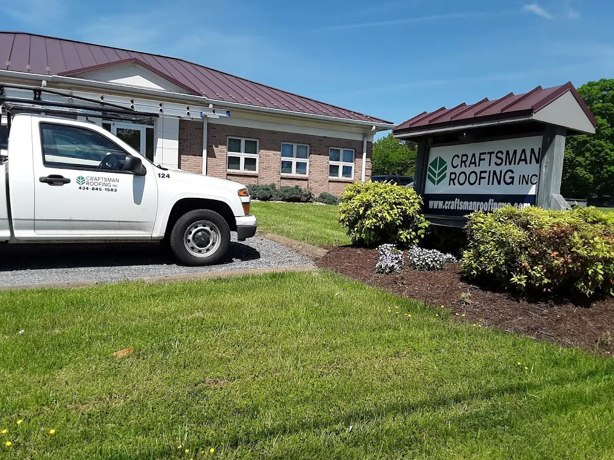 Quality Gutter & Downspout Repair by experienced craftsmen in Bombay Woods